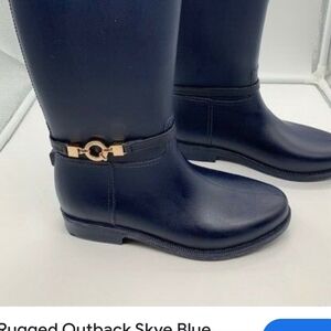 Women rubber boot size 7